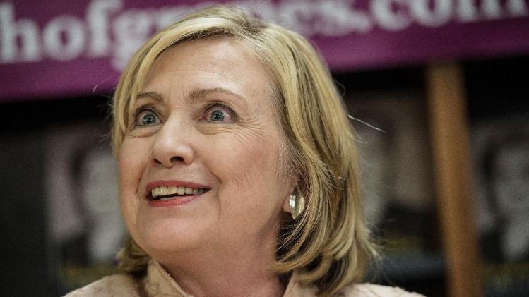 No True Pro-Life Catholic Can Vote for Hillary Clinton Because She Supports Abortion